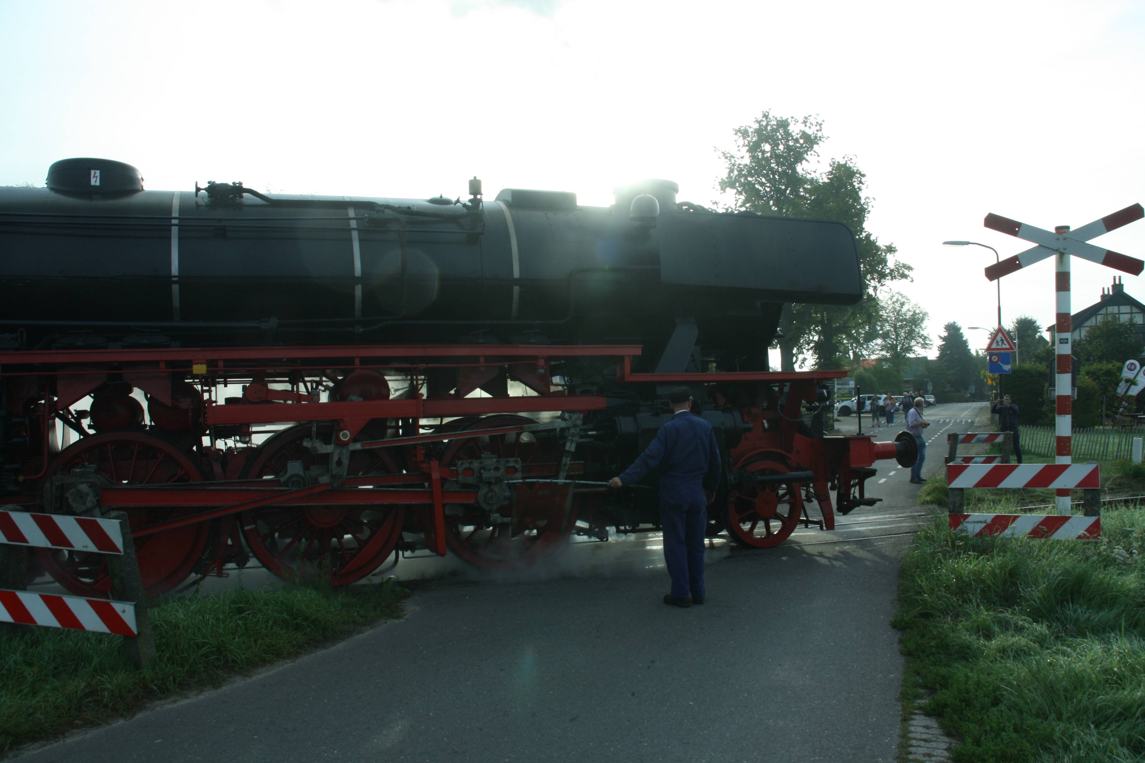 230903 076 Beekbergen Nhe Dampflok VSM ex DB 41 241 mit Zug 761 von Apeldoorn nach Eerbeek komp