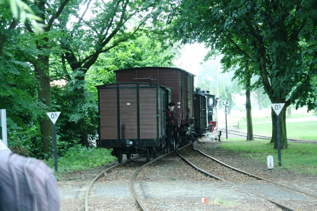 230702 074 Heiligenberg Bf DEV Lok Hermann mit G1642 rangiert