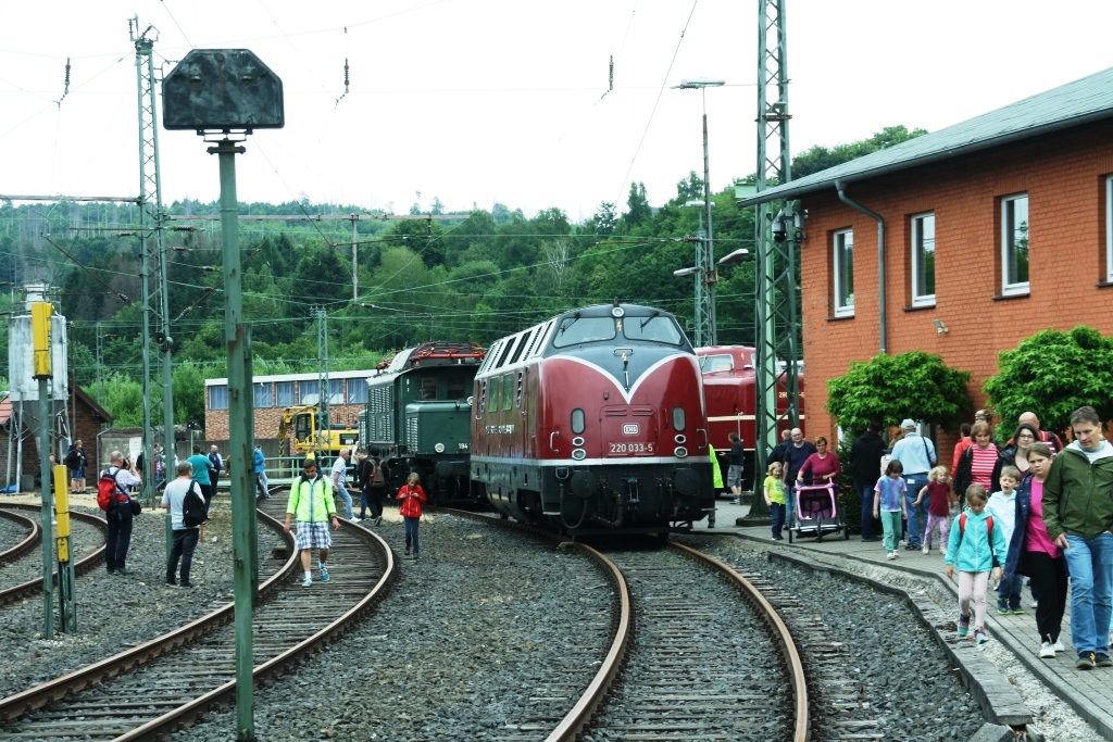 230701 177 Altenbeken Bw MEH 220 033 5 MEH 194 158 2 ausgestellt